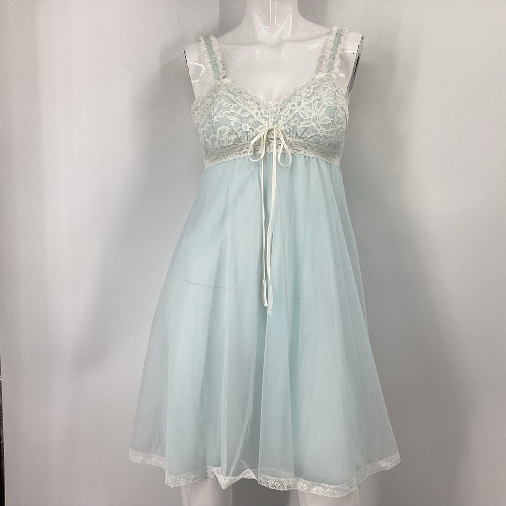 *** Light Blue Olga Sleeping Beauty *** 36